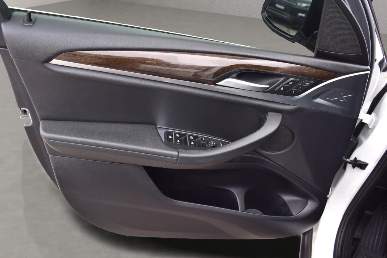 2018 BMW X3 xDrive30i Back Up Camera Photo