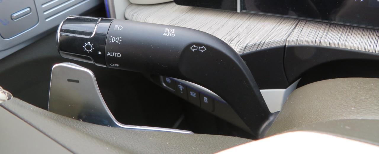 2024 Hyundai Santa Fe Ultimate Calligraphy AWD w/Beige Interior Photo