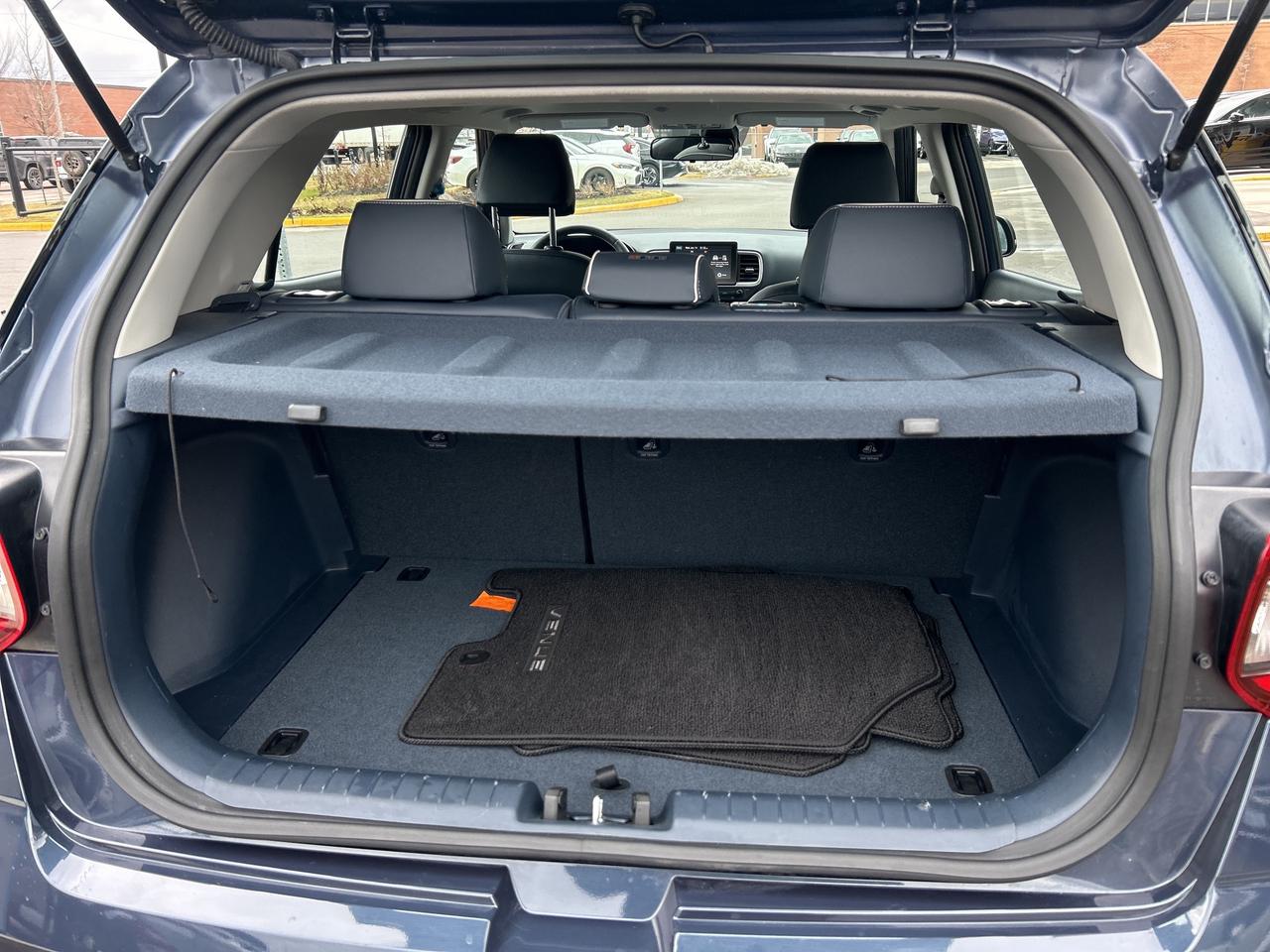 2025 Hyundai Venue Ultimate IVT w-Denim   Starting from 4.69% OAC Photo