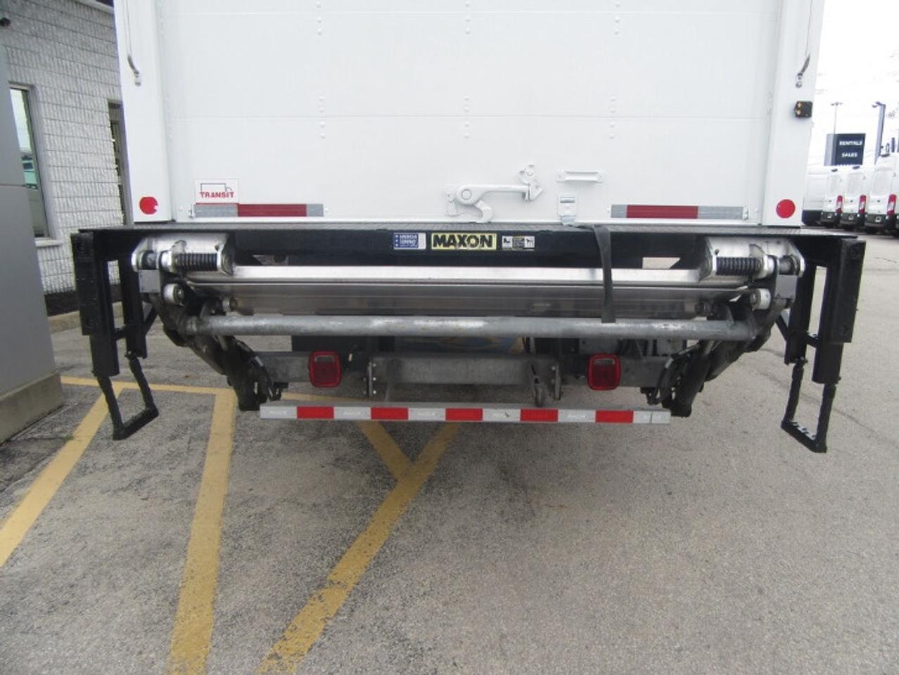 2023 Hino L7 CUMMINS 26FT BOX LARGE POWER LIFT/ROLLOUT RAMP Photo