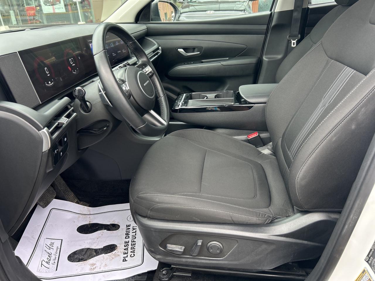 2025 Hyundai Tucson Preferred AWD   Starting from 4.49% OAC Photo