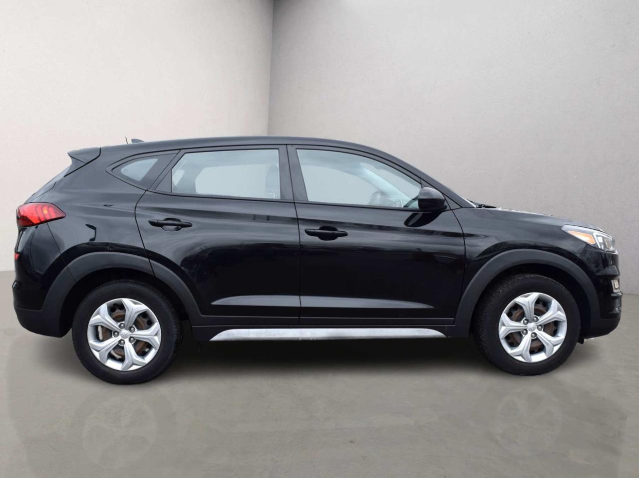 2019 Hyundai Tucson AWD Essential Photo3