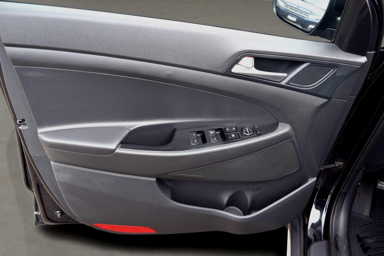 2019 Hyundai Tucson AWD Essential Photo