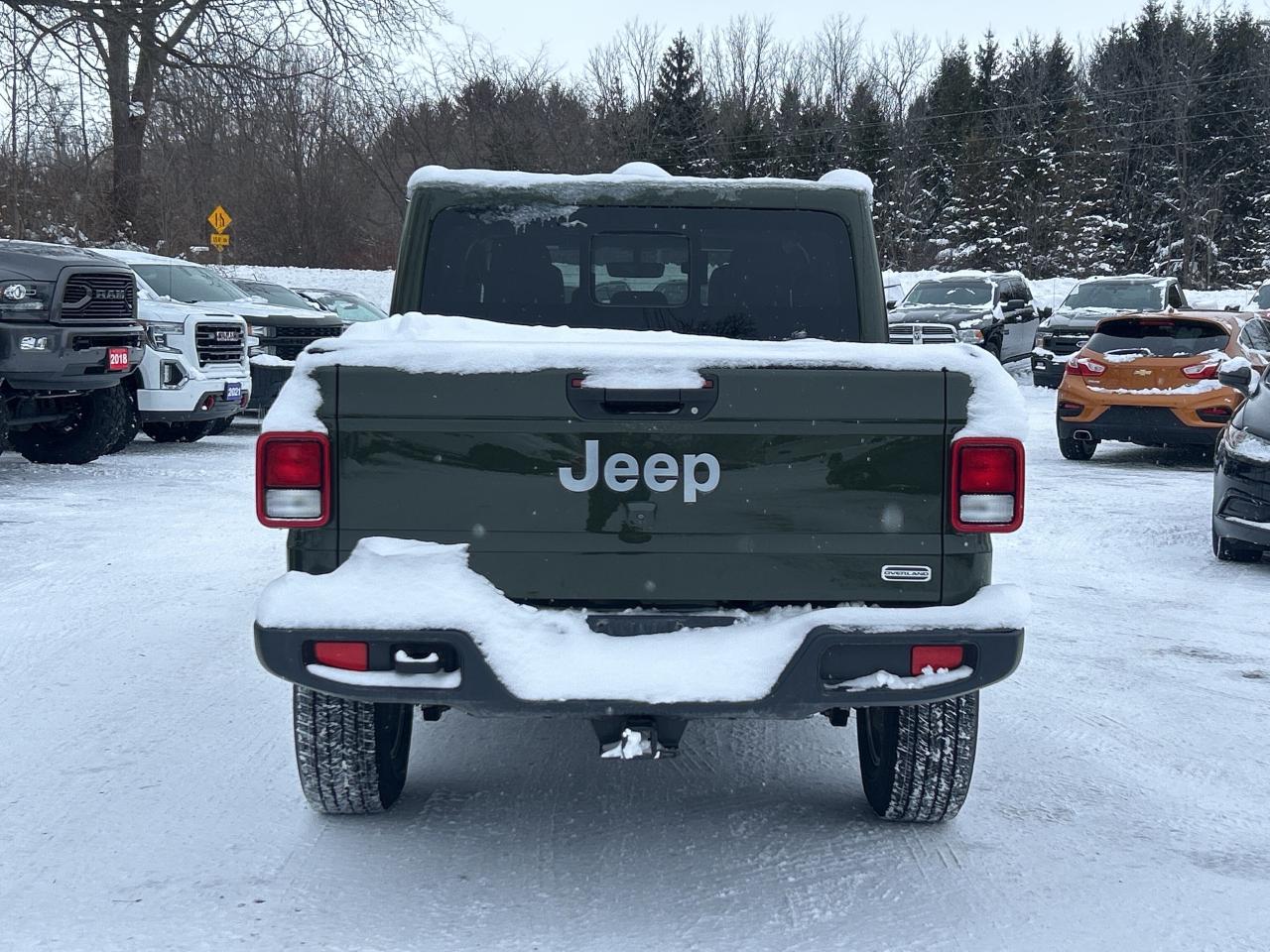 2022 Jeep Gladiator OVERLAND, CLEAN CARFAX, REMOTE START, LEATHER! Photo