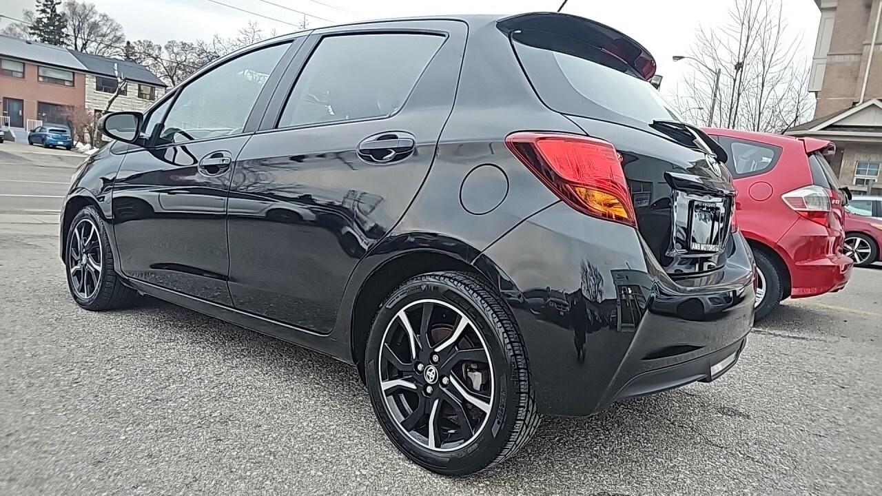 2017 Toyota Yaris 5dr HB SE Auto/Poewr Locks/Power Window/Alloy Whee Photo