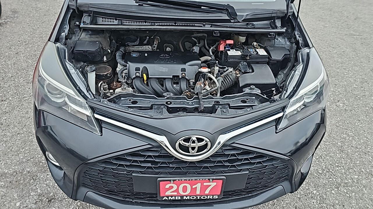 2017 Toyota Yaris 5dr HB SE Auto/Poewr Locks/Power Window/Alloy Whee Photo