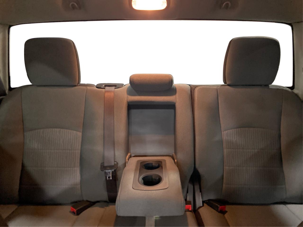 2022 RAM 1500 Classic SLT 3.6L 4x4 Photo