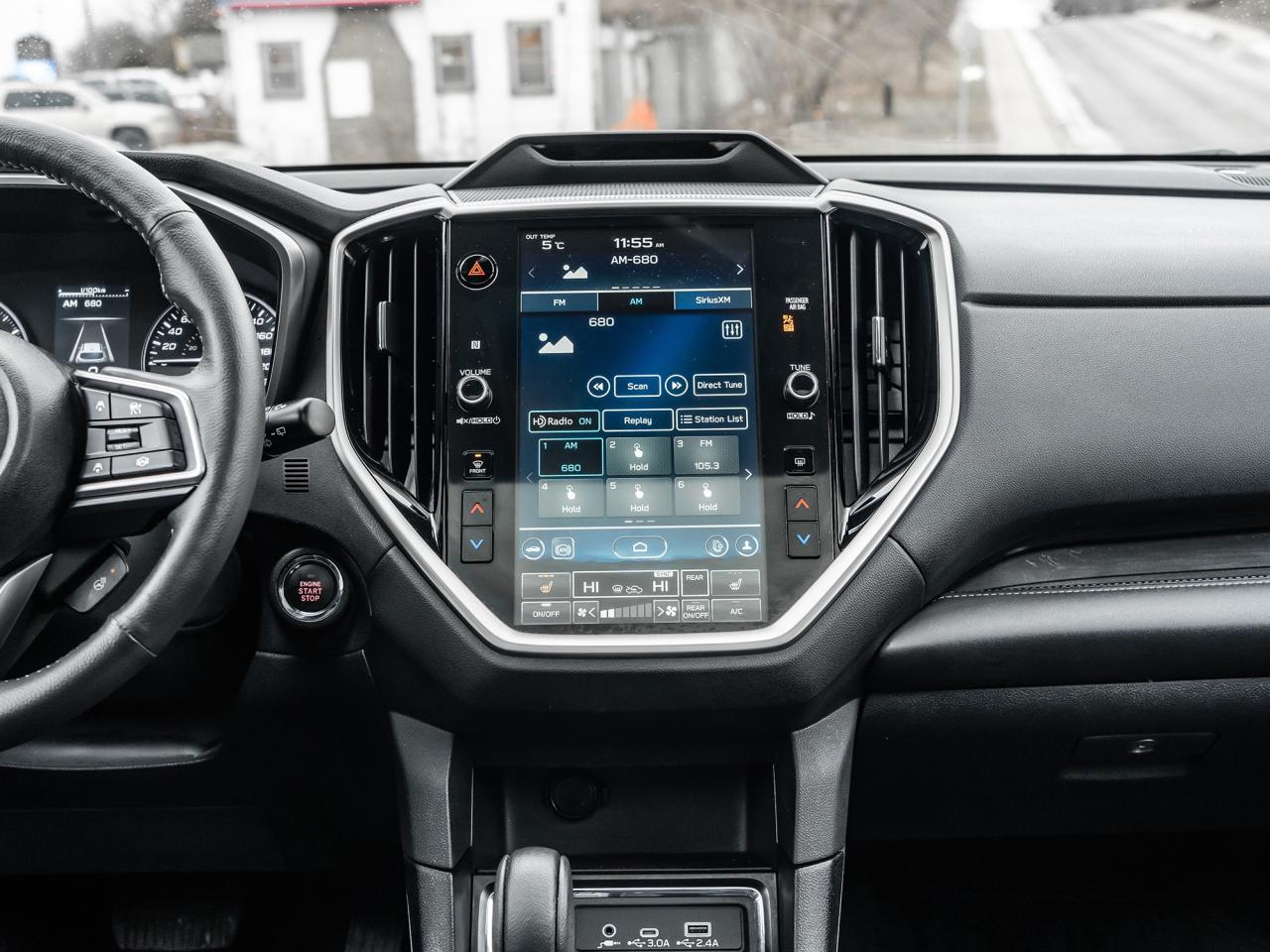 2025 Subaru ASCENT Limited 8-Passenger  ROOF  ONE OWNER  LOW KMS Photo