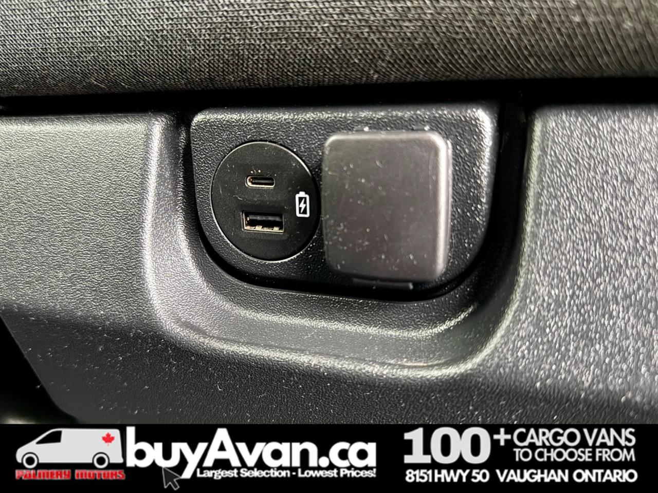 2022 Ford F-150 XLT Super Cab + Cargo Cap W/Racks Photo