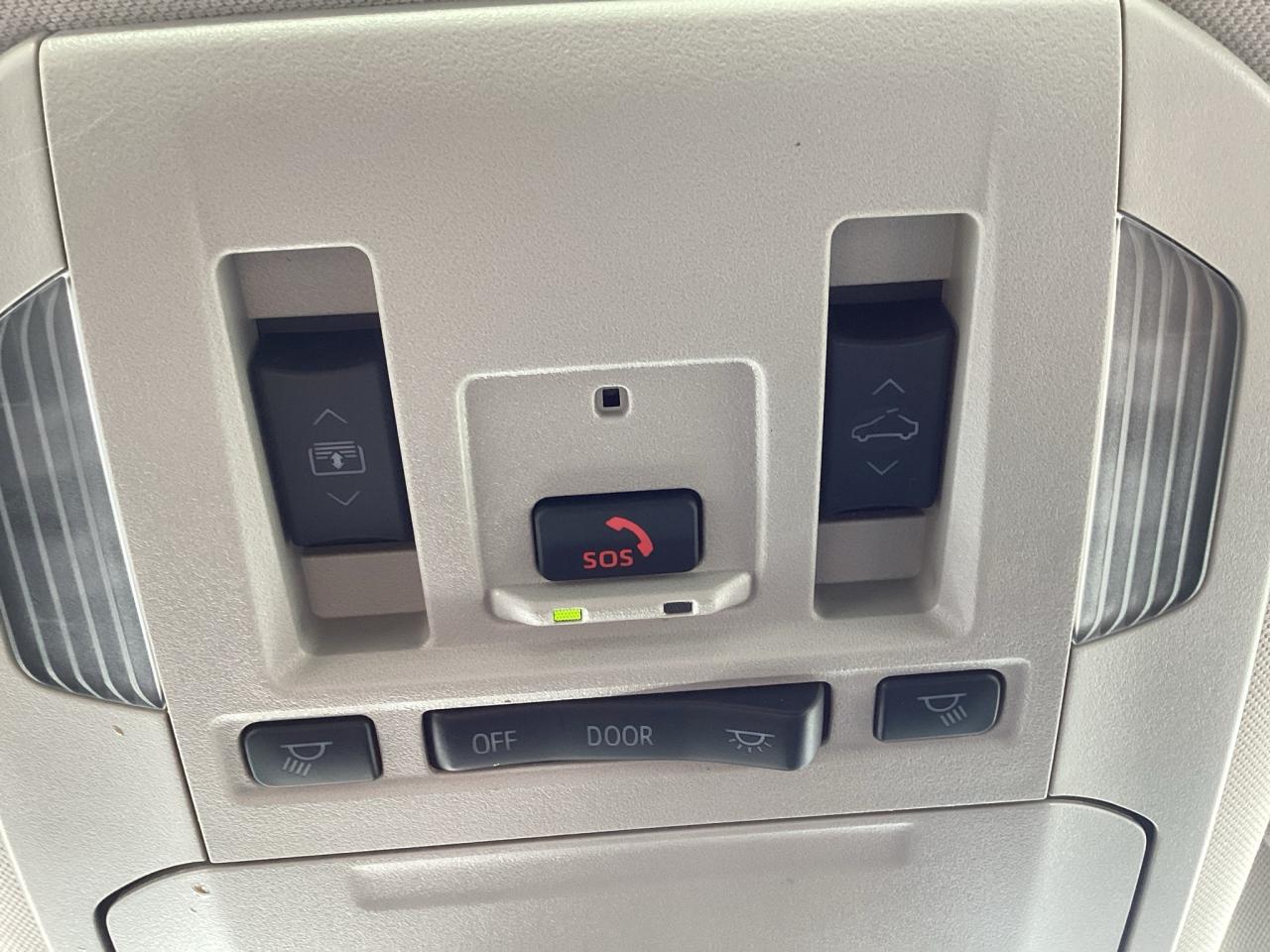 2024 Toyota Highlander LIMITED AWD Photo