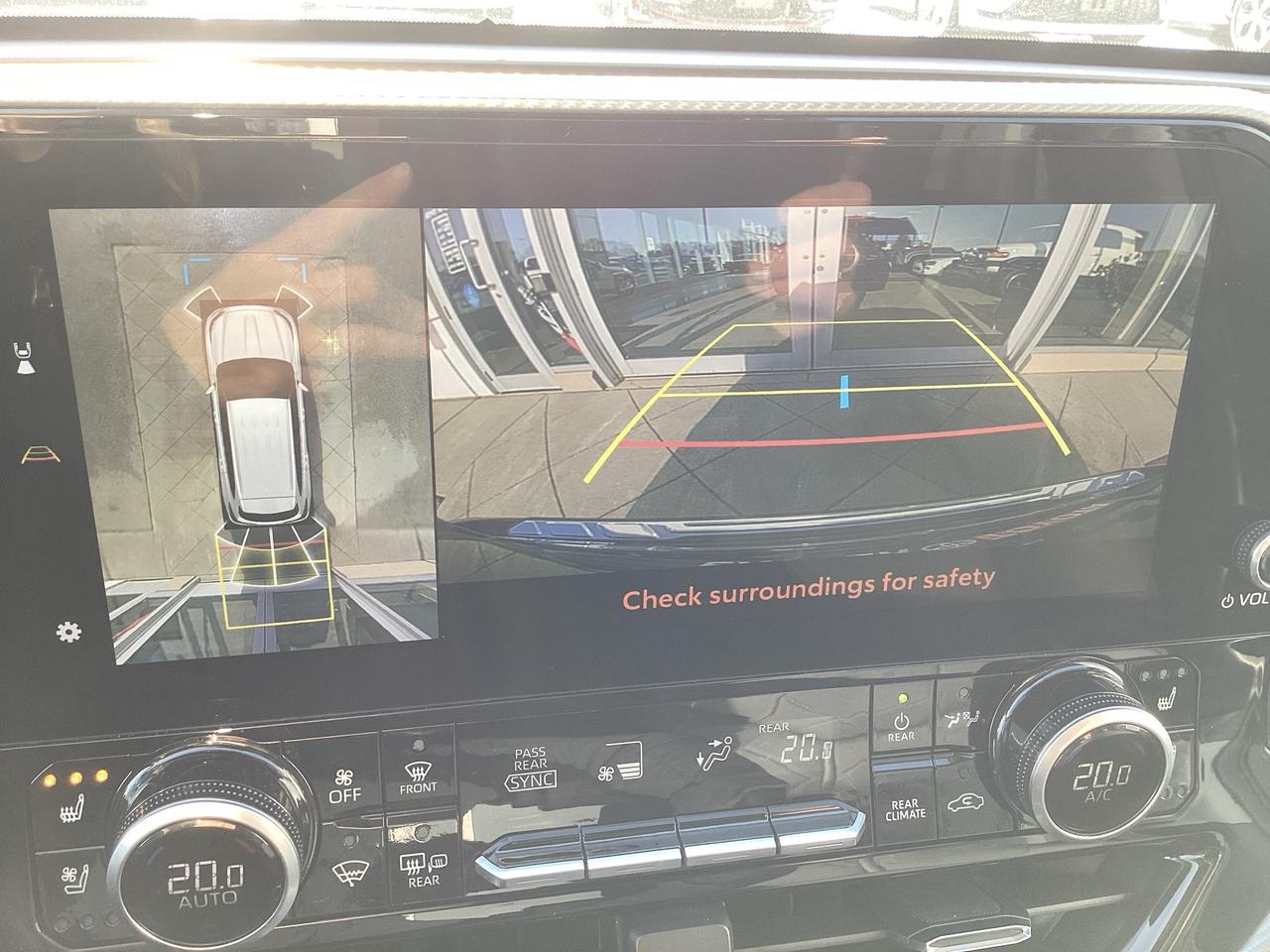 2024 Toyota Highlander PLATINUM AWD Photo