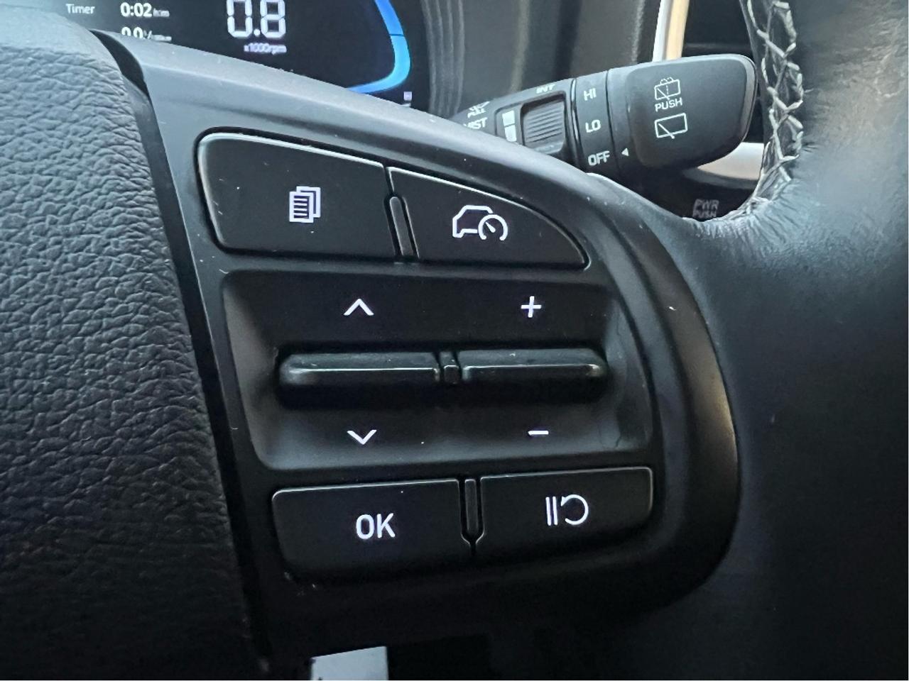 2024 Hyundai Venue Preferred IVT *HEATED SEATS *CLEAN CARFAX *LOW KMS Photo