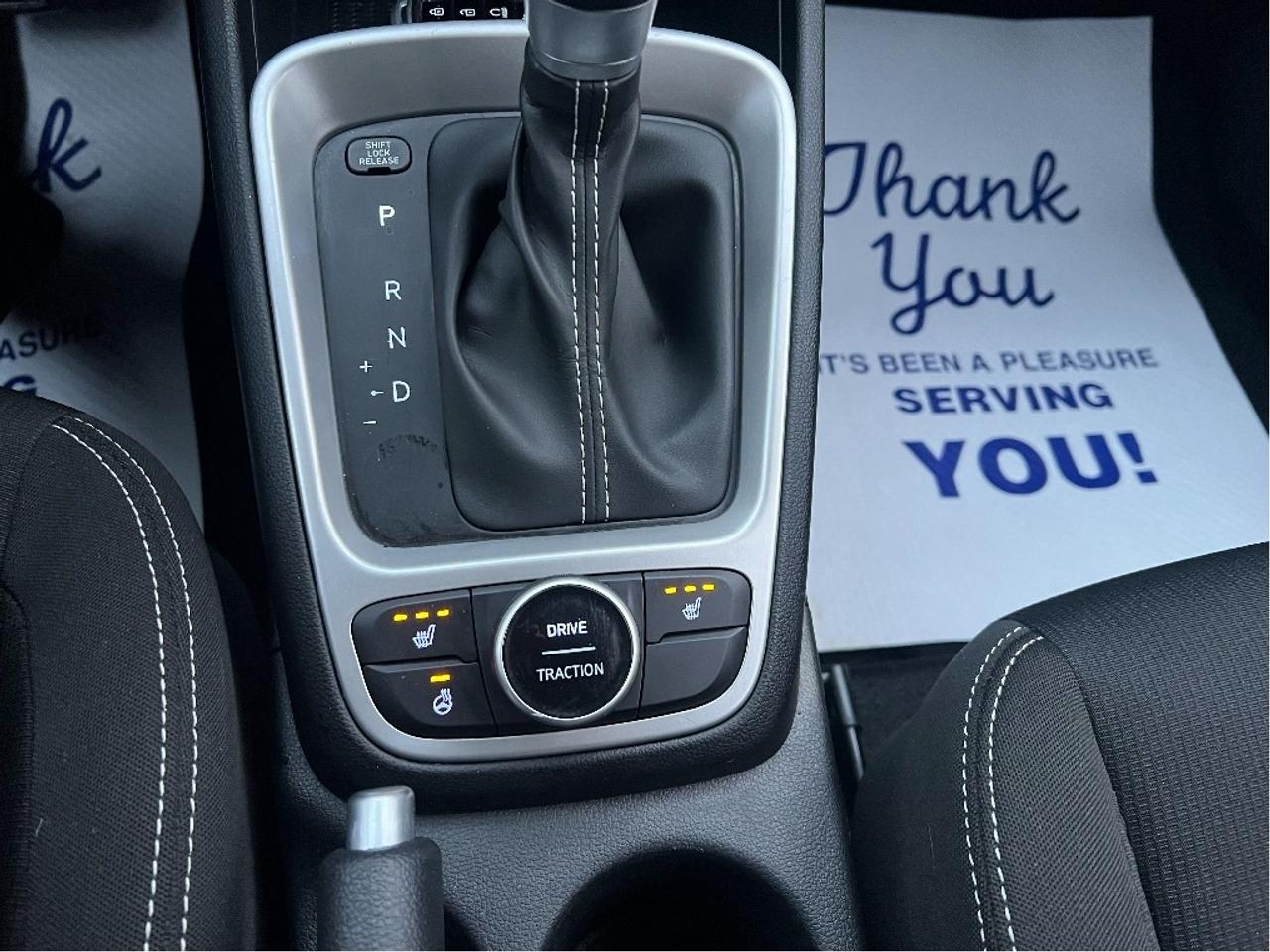 2024 Hyundai Venue Preferred IVT *HEATED SEATS *CLEAN CARFAX *LOW KMS Photo