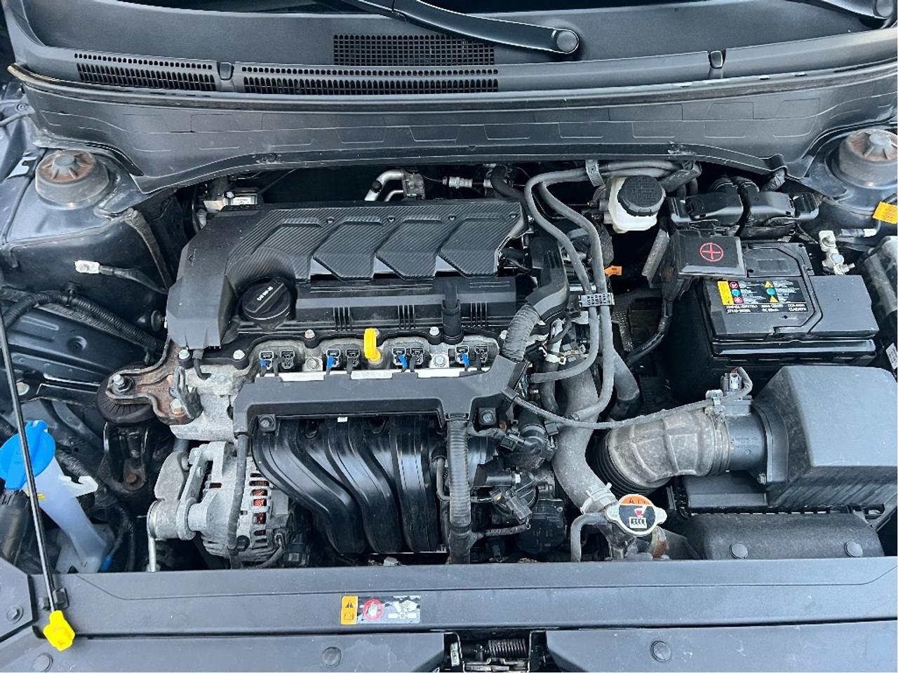 2024 Hyundai Venue Preferred IVT *HEATED SEATS *CLEAN CARFAX *LOW KMS Photo