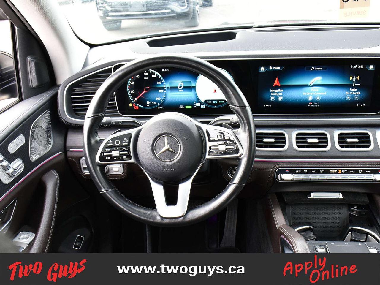 2023 Mercedes-Benz GLE GLE 450 3.0L AWD   AMG PKG   Panoroof   Leather Photo