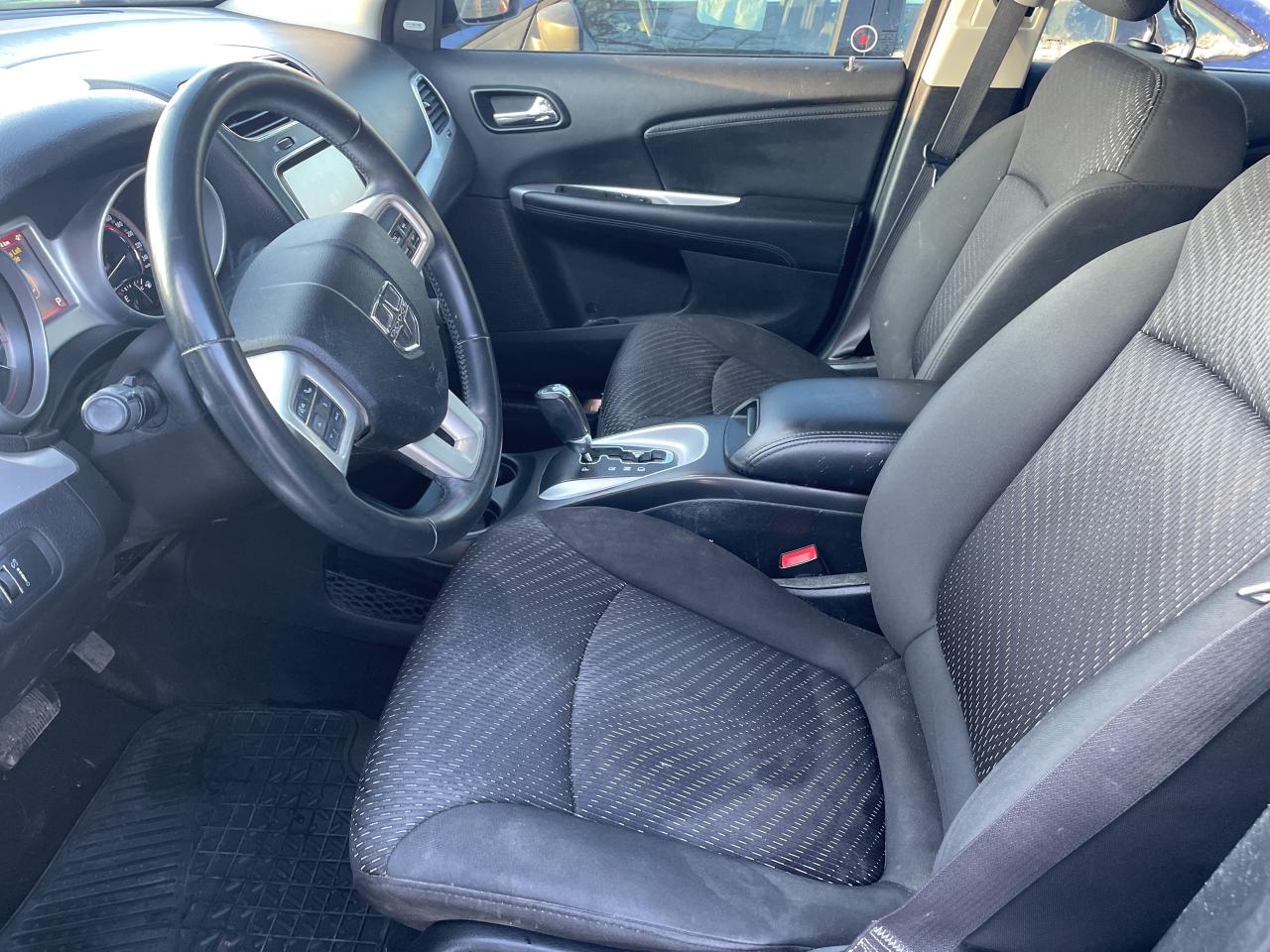 2016 Dodge Journey SXT Photo