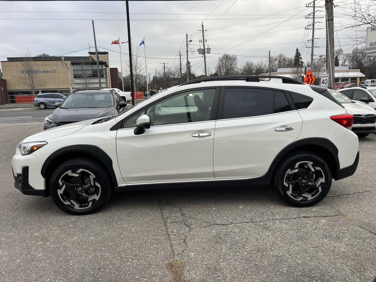2023 Subaru Crosstrek Limited CVT, FROM 3.99% FINANCING AVAILABLE Photo
