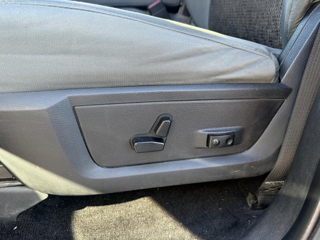 2015 RAM 2500 4WD Crew Cab 149  SLT - As Is Photo