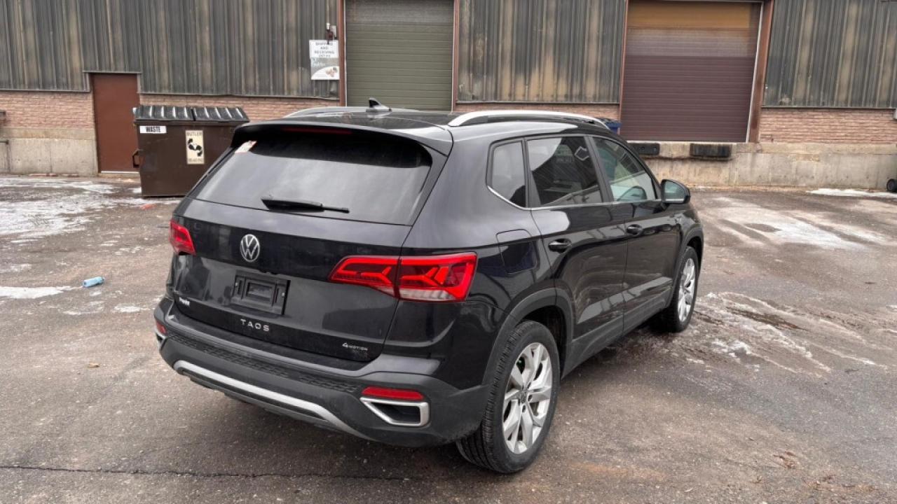 2022 Volkswagen Taos Leather/Sunroof/Car Play/NAVI/Remote Start/Clean C Photo2