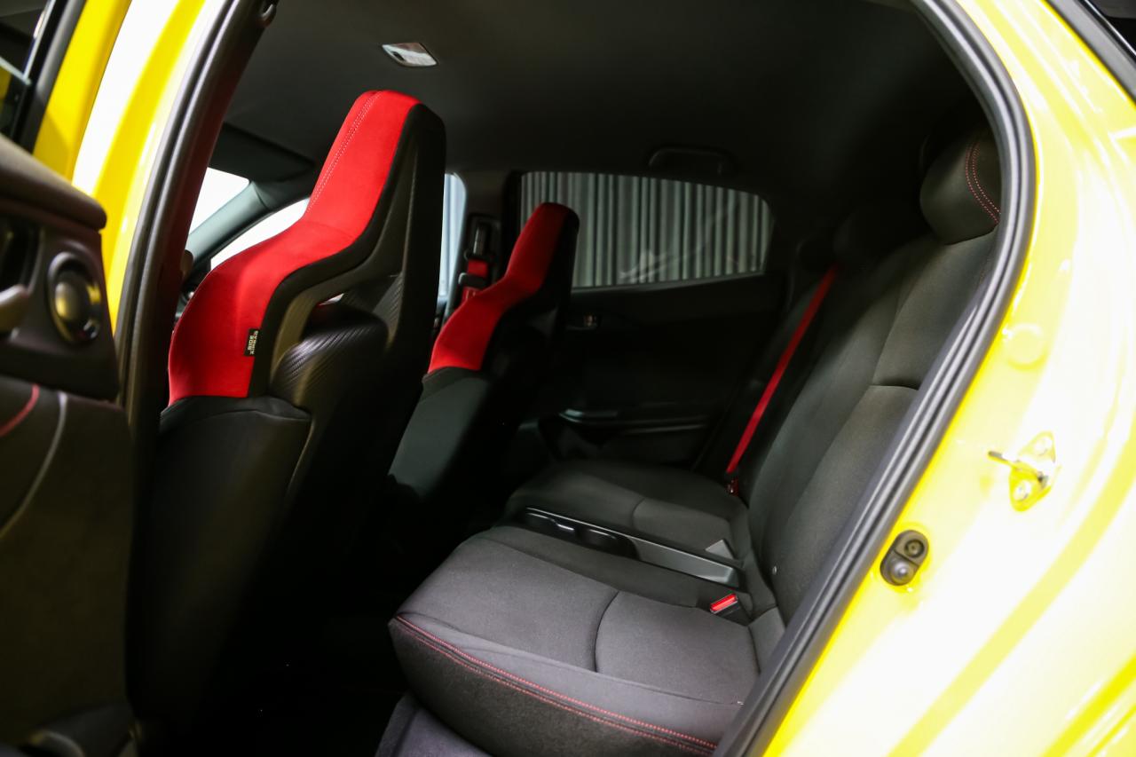 2021 Honda Civic Type R LIMITED EDITION 1 OF 1020 306HP MANUAL LOADED Photo