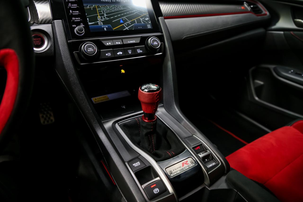 2021 Honda Civic Type R LIMITED EDITION 1 OF 1020 306HP MANUAL LOADED Photo