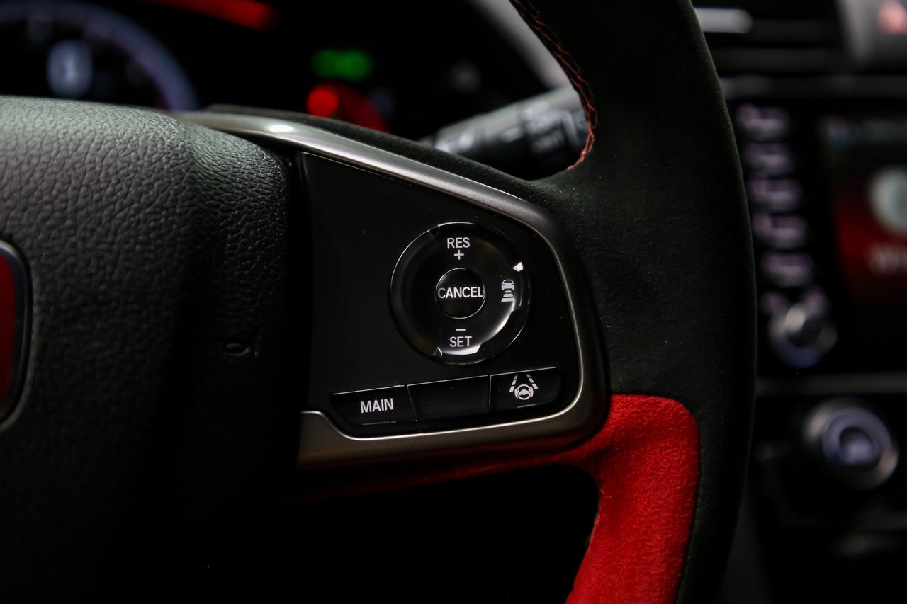 2021 Honda Civic Type R LIMITED EDITION 1 OF 1020 306HP MANUAL LOADED Photo