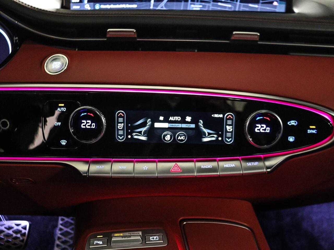 2023 Genesis GV70 2.5T Prestige AWD Photo