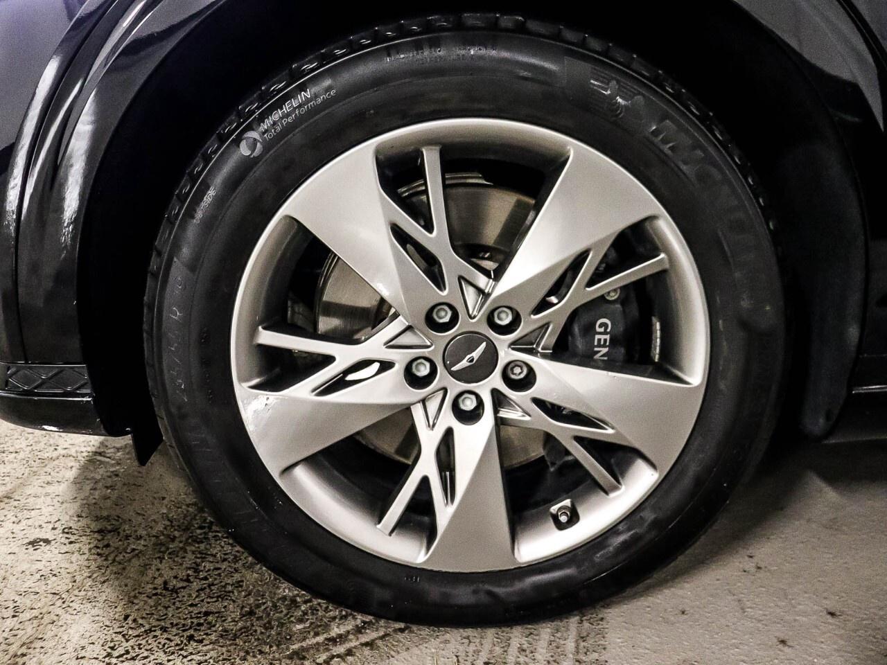 2023 Genesis GV70 2.5T Prestige AWD Photo