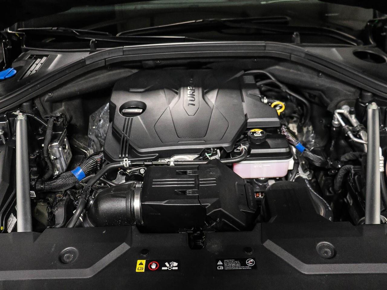 2023 Genesis GV70 2.5T Prestige AWD Photo