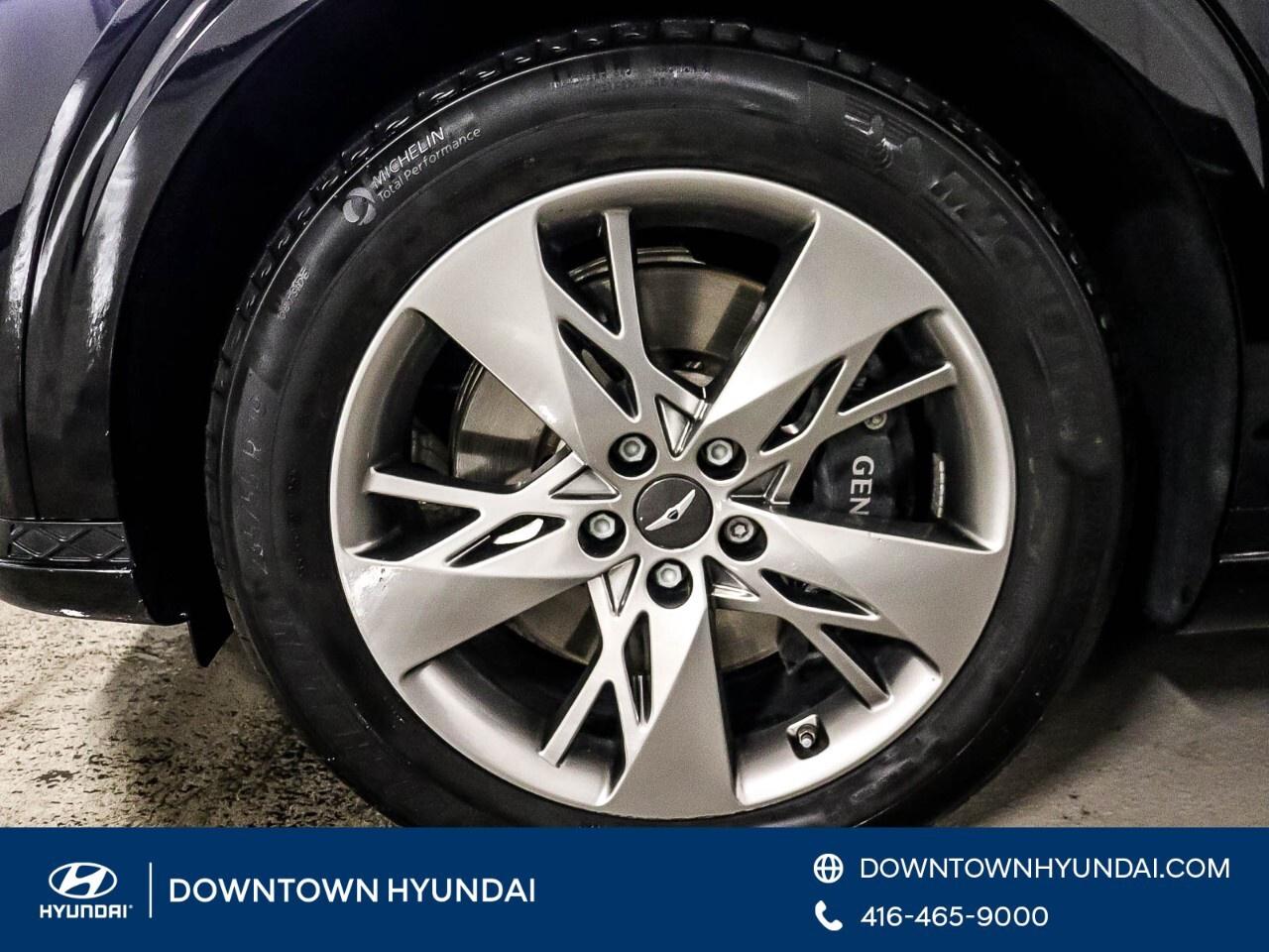 2023 Genesis GV70 2.5T Prestige AWD Photo