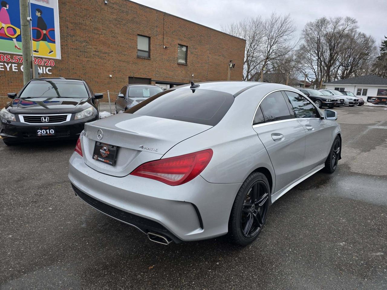 2014 Mercedes-Benz CLA-Class 4dr Sdn CLA 250 4MATIC Photo3