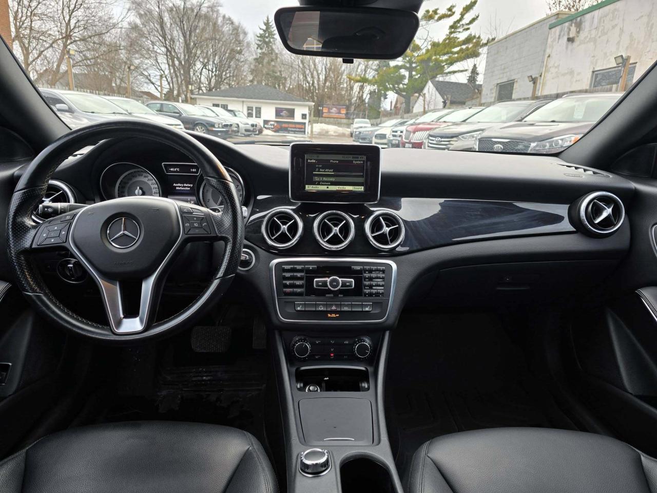 2014 Mercedes-Benz CLA-Class 4dr Sdn CLA 250 4MATIC Photo