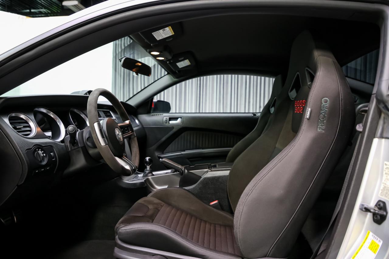 2012 Ford Mustang BOSS 302 LAGUNA SECA 444HP RARE LOWKM COLLECTORCAR Photo