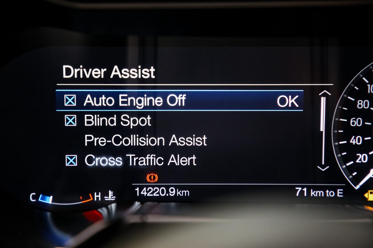 2022 Ford Mustang MACH 1 5.0L 470HP MANUAL HANDLINGPKG RECARO LOWKM Photo