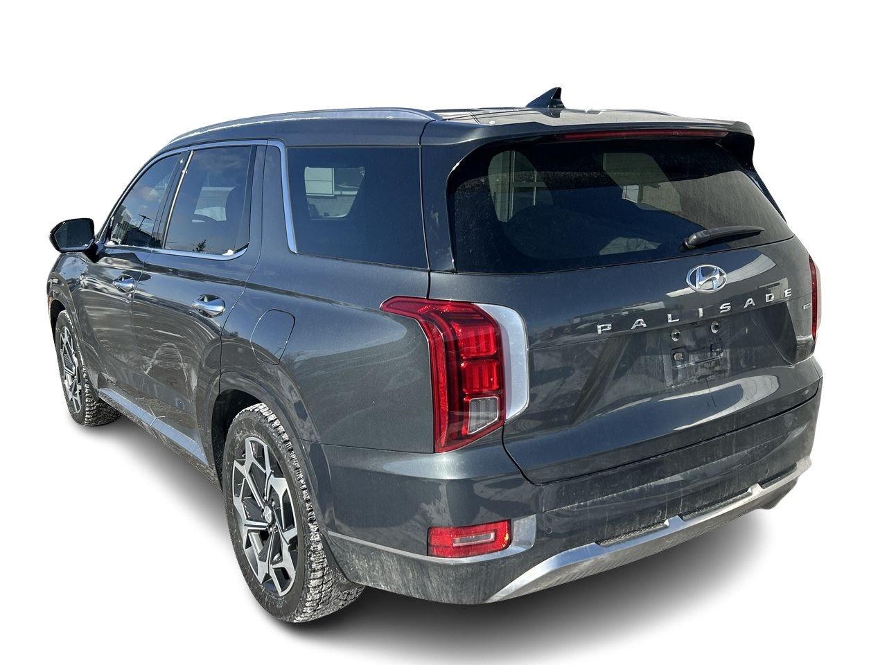 2022 Hyundai PALISADE Ultimate Calligraphy   Luxury 3-Row SUV CLEAN CARF Photo