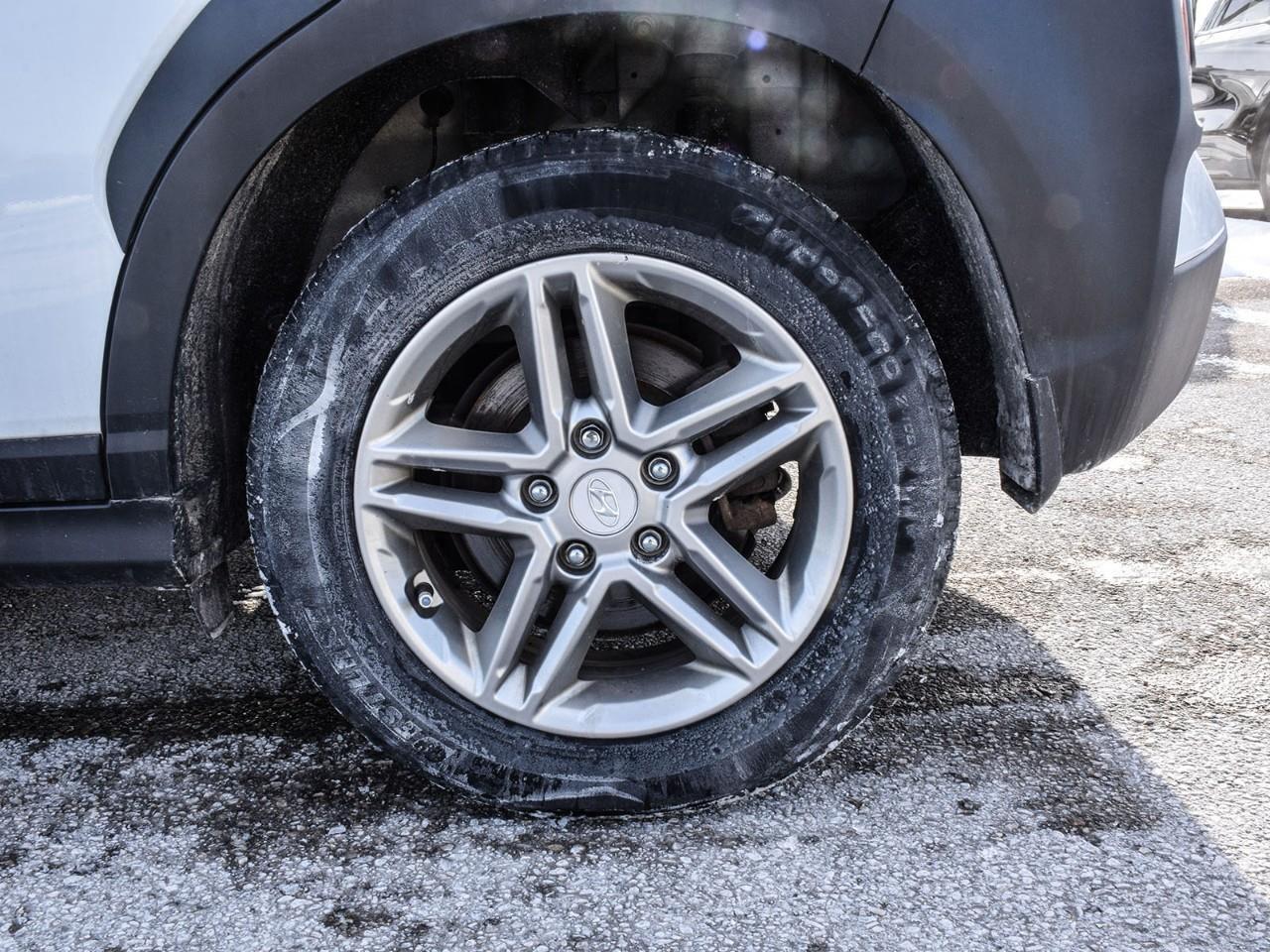 2020 Hyundai KONA 2.0L Essential Heated Seats   CarPlay Ready Photo