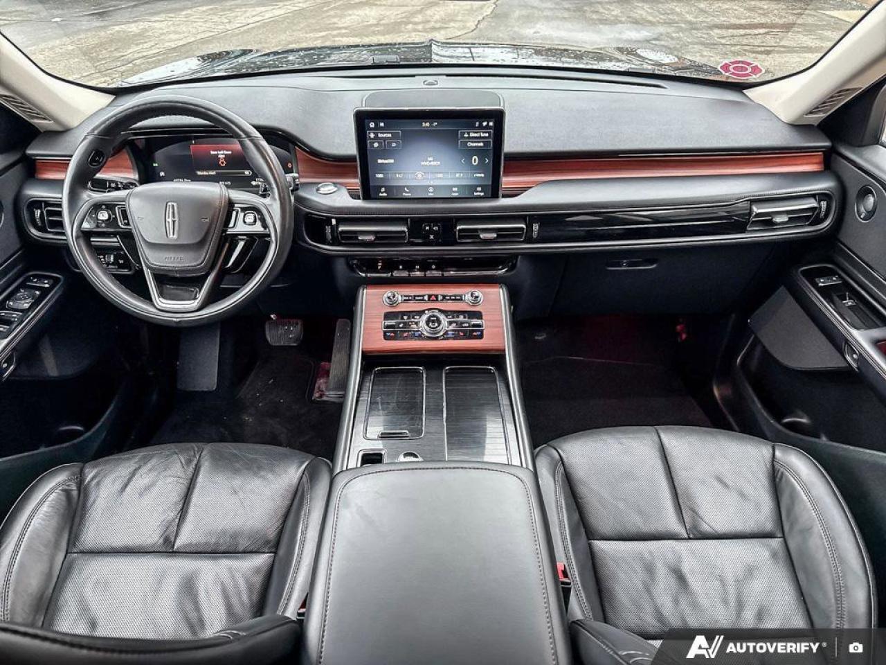 2023 Lincoln Aviator Reserve   ONE OWNER   LEATHER   MOONROOF ONE OWNER Photo