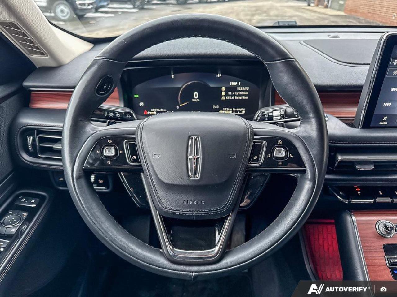 2023 Lincoln Aviator Reserve   ONE OWNER   LEATHER   MOONROOF ONE OWNER Photo