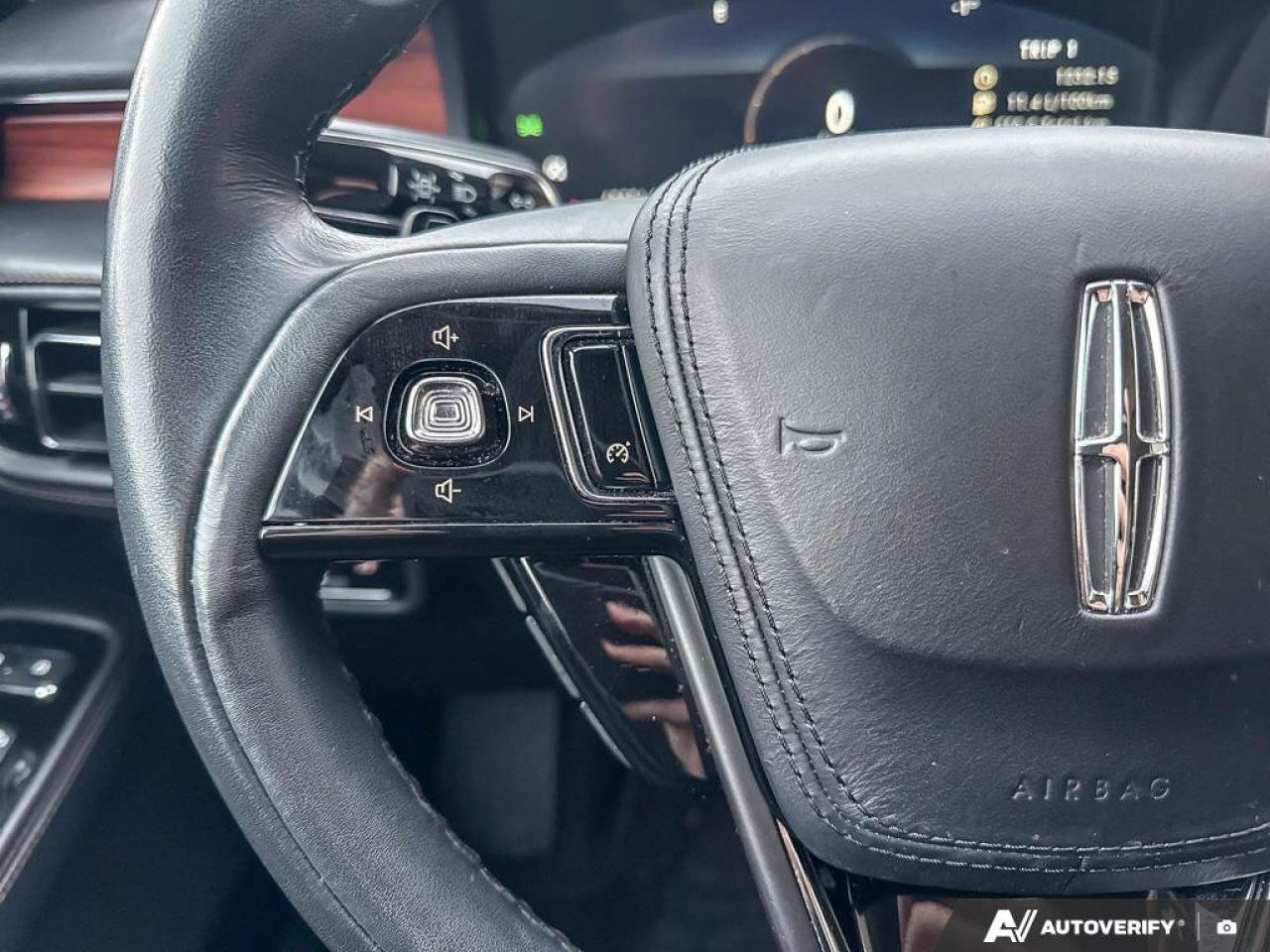 2023 Lincoln Aviator Reserve   ONE OWNER   LEATHER   MOONROOF ONE OWNER Photo