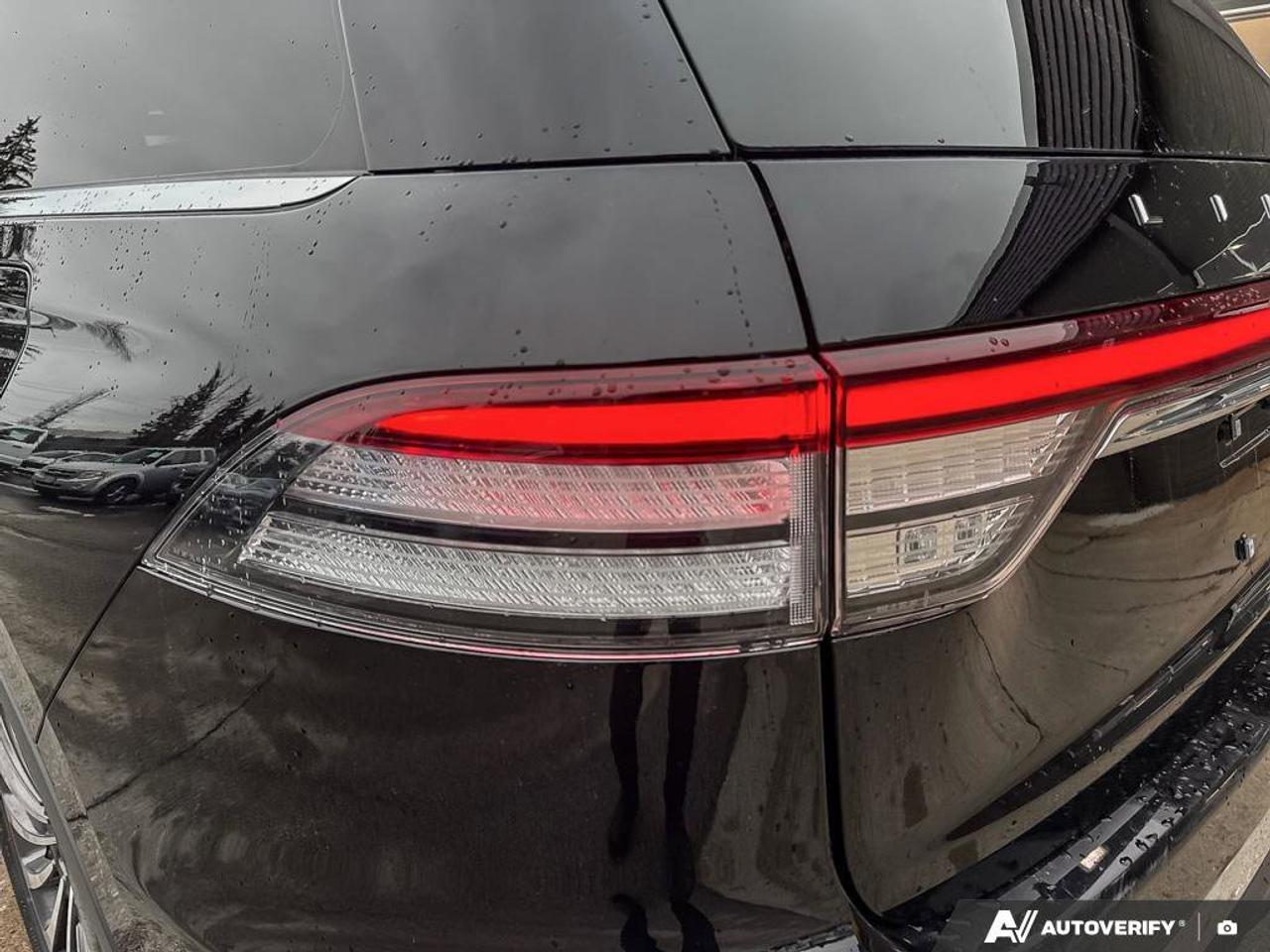 2023 Lincoln Aviator Reserve   ONE OWNER   LEATHER   MOONROOF Photo