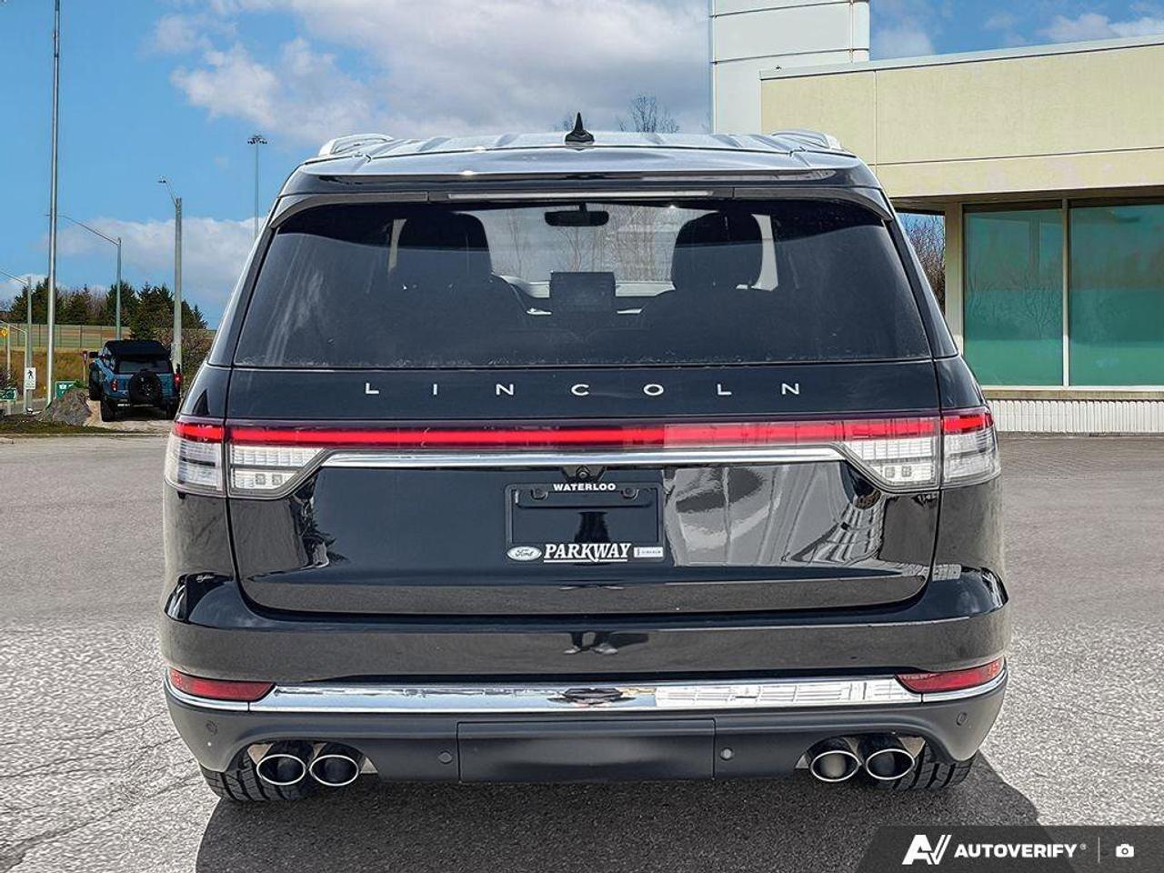 2023 Lincoln Aviator Reserve   ONE OWNER   LEATHER   MOONROOF Photo