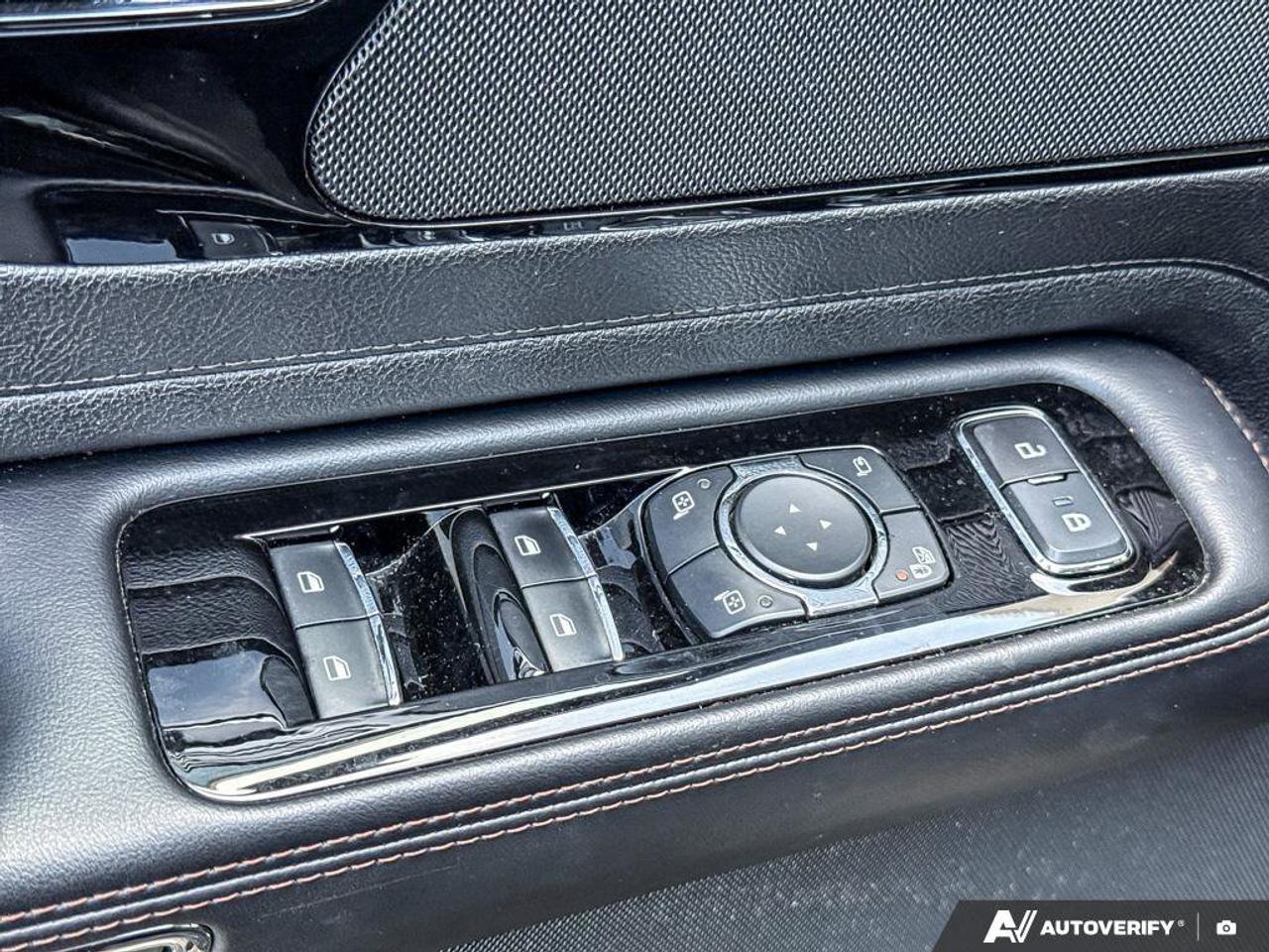 2023 Lincoln Aviator Reserve   ONE OWNER   LEATHER   MOONROOF Photo