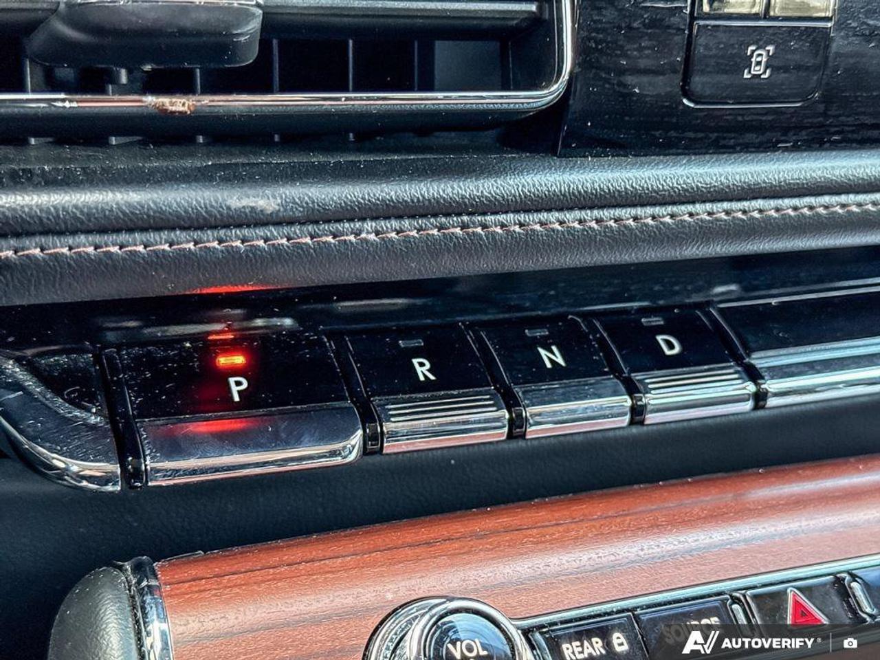 2023 Lincoln Aviator Reserve   ONE OWNER   LEATHER   MOONROOF Photo