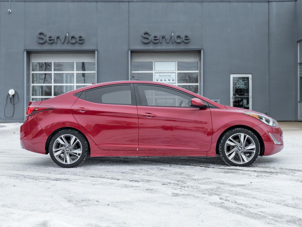 2016 Hyundai Elantra 4dr Sdn Manual GLS   AS IS Photo4