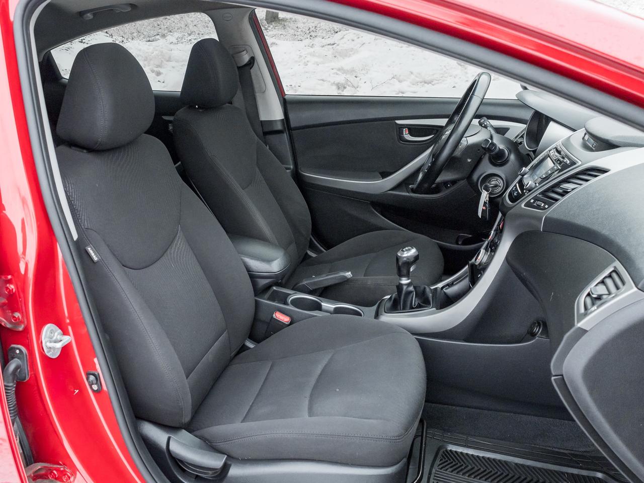 2016 Hyundai Elantra 4dr Sdn Manual GLS   AS IS Photo