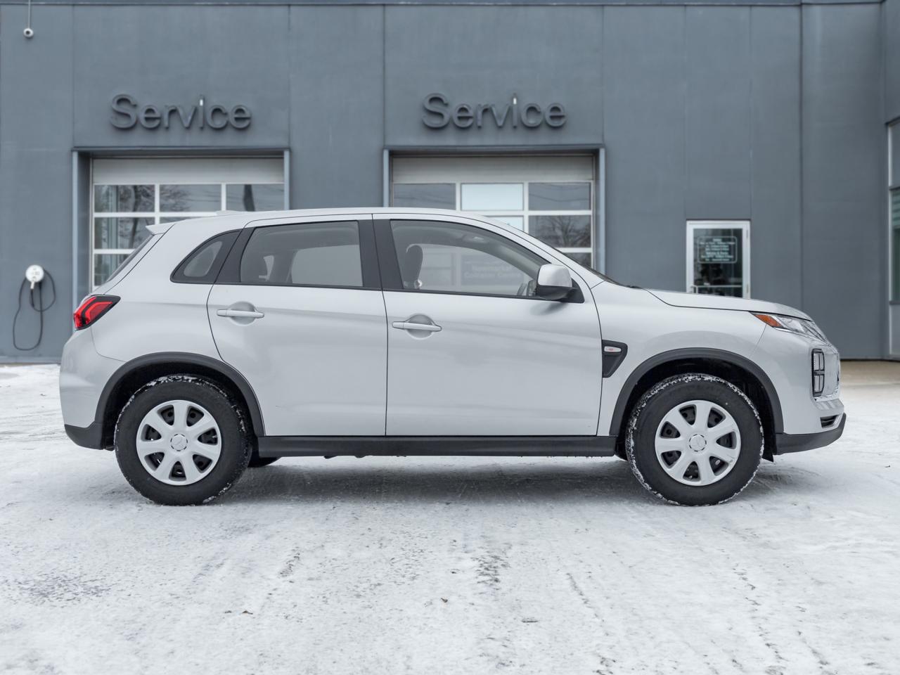 2022 Mitsubishi RVR ES FWD   CPO FINANCE RATES FOR AS LOW AS 0.90% Photo