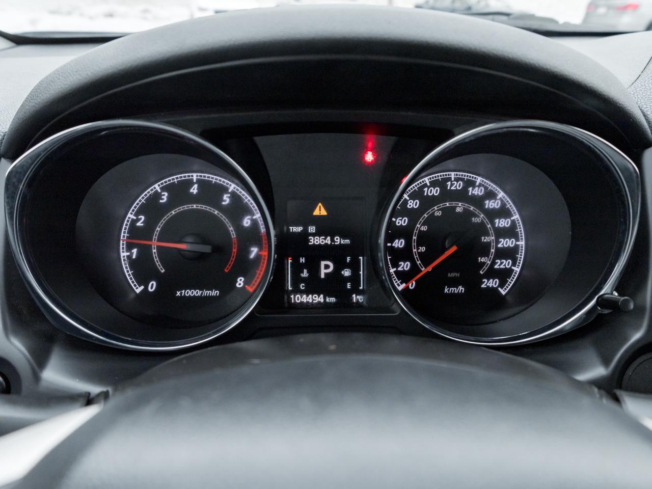 2022 Mitsubishi RVR ES FWD   CPO FINANCE RATES FOR AS LOW AS 0.90% Photo