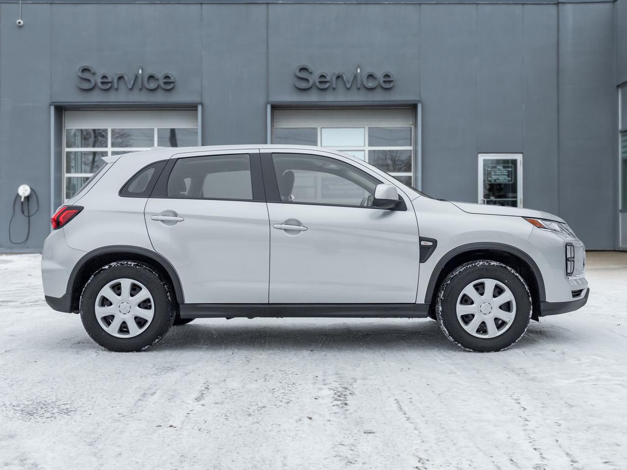 2022 Mitsubishi RVR ES FWD   CPO FINANCE RATES FOR AS LOW AS 0.90% Photo4