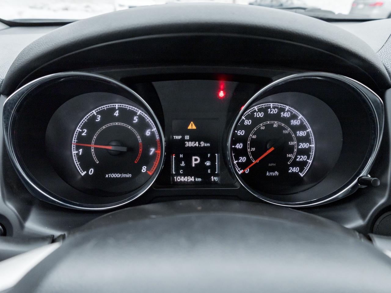 2022 Mitsubishi RVR ES FWD   CPO FINANCE RATES FOR AS LOW AS 0.90% Photo