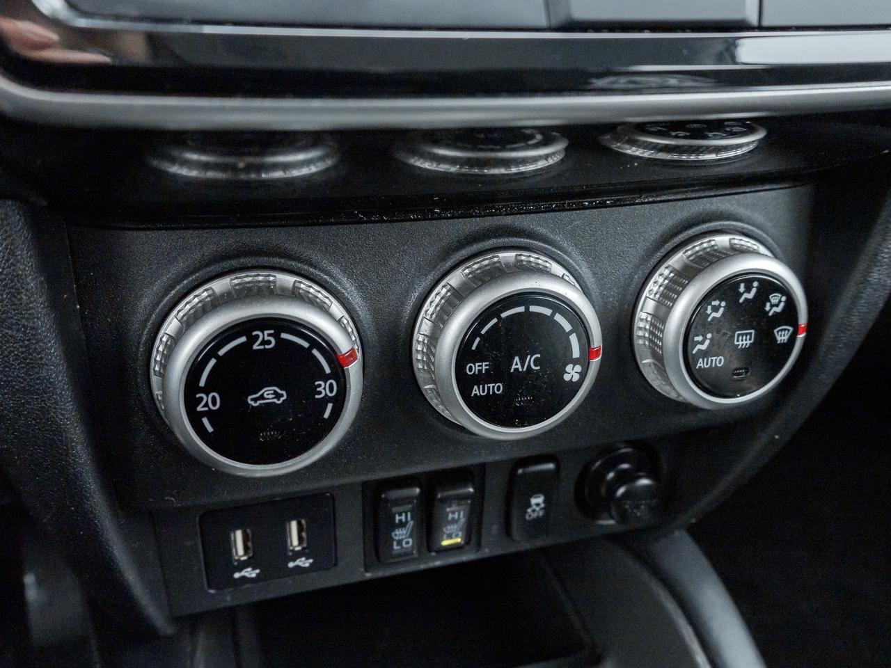 2022 Mitsubishi RVR ES FWD   CPO FINANCE RATES FOR AS LOW AS 0.90% Photo